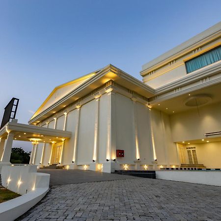 The Grand Monarch Hotel, Ujjain Eksteriør bilde